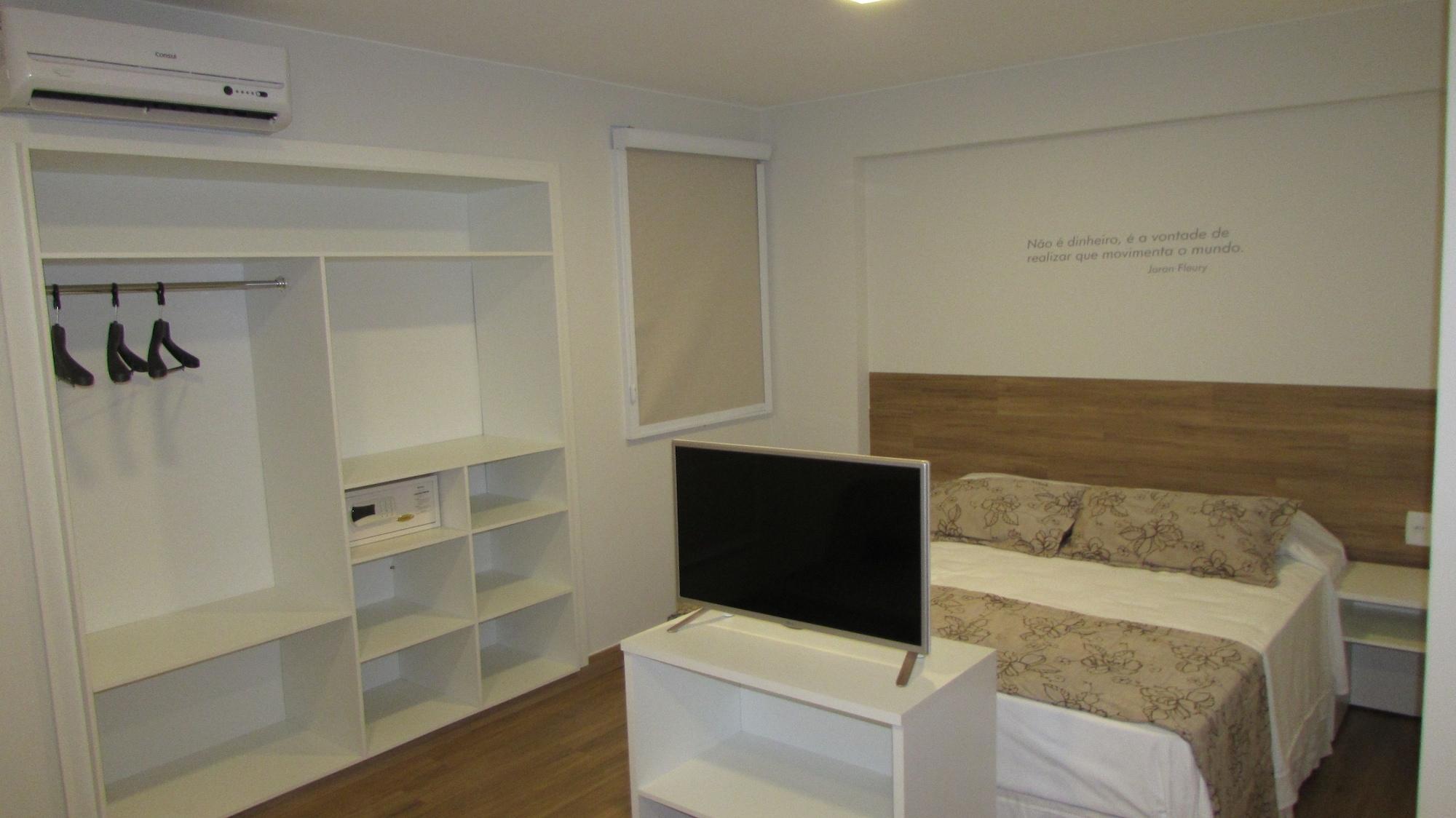 I5 Play Hotel Aguas Claras Esterno foto