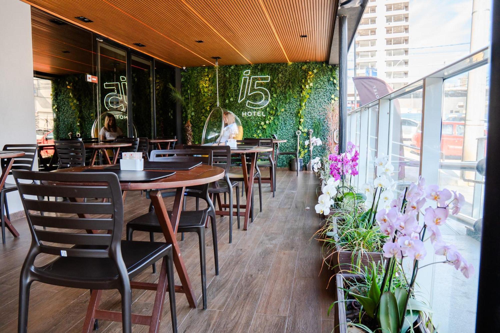 I5 Play Hotel Aguas Claras Esterno foto
