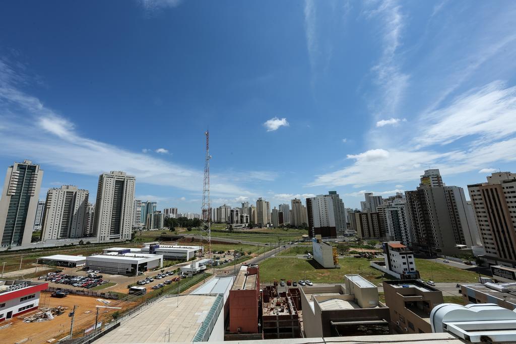 I5 Play Hotel Aguas Claras Esterno foto